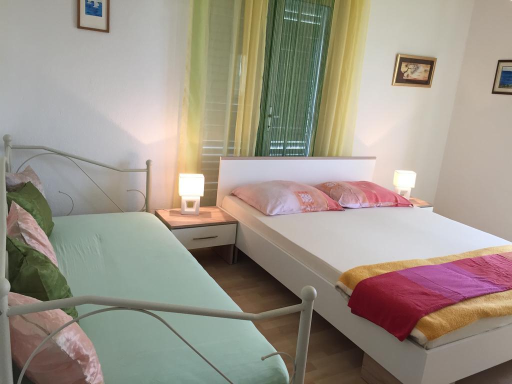 Apartments Stakic Krvavica Room photo